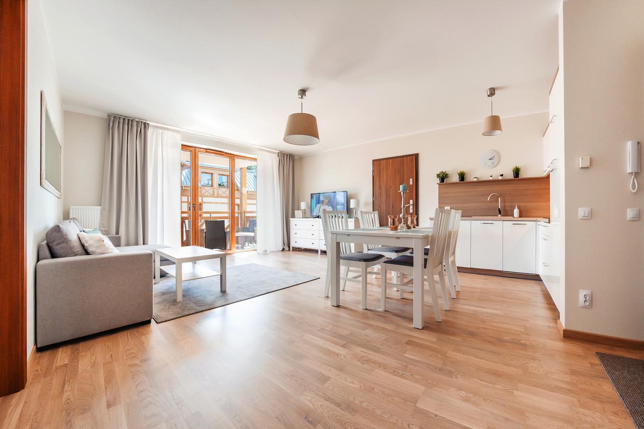 Apartamenty Sun & Snow Rezydencja Park Миелно Екстериор снимка