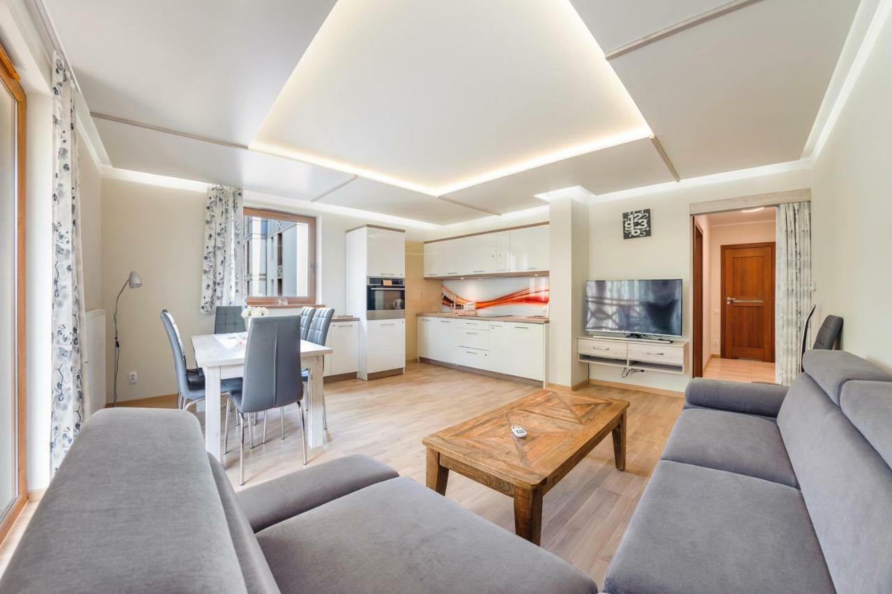 Apartamenty Sun & Snow Rezydencja Park Миелно Екстериор снимка
